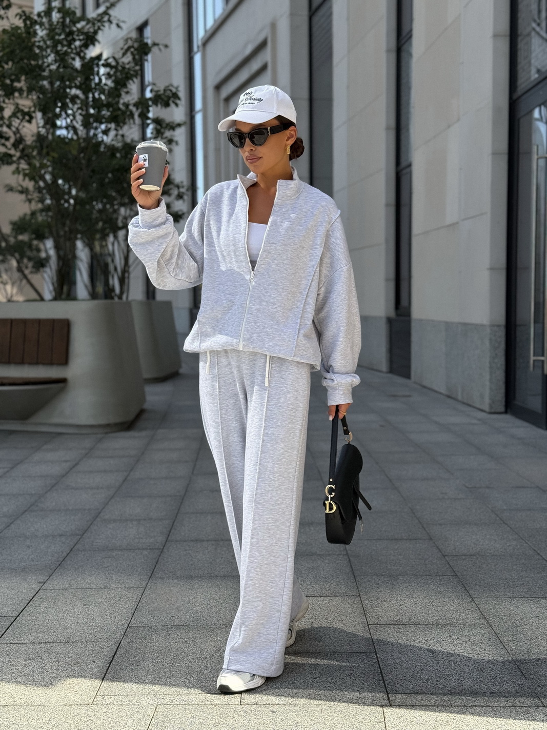 2118_44-54-св-сер Костюмы-Dilana Vip-2118