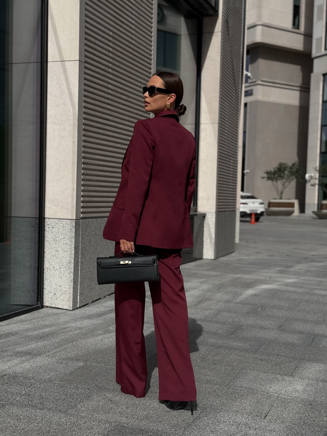 2123_42-52-марсала-3 Костюмы-Dilana Vip-2123