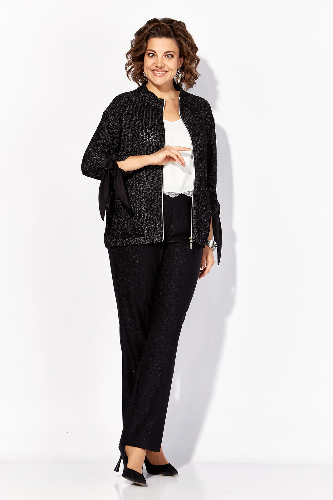 М 1493 БрПн-черный вид сбоку Костюмы-Лилиана-1493