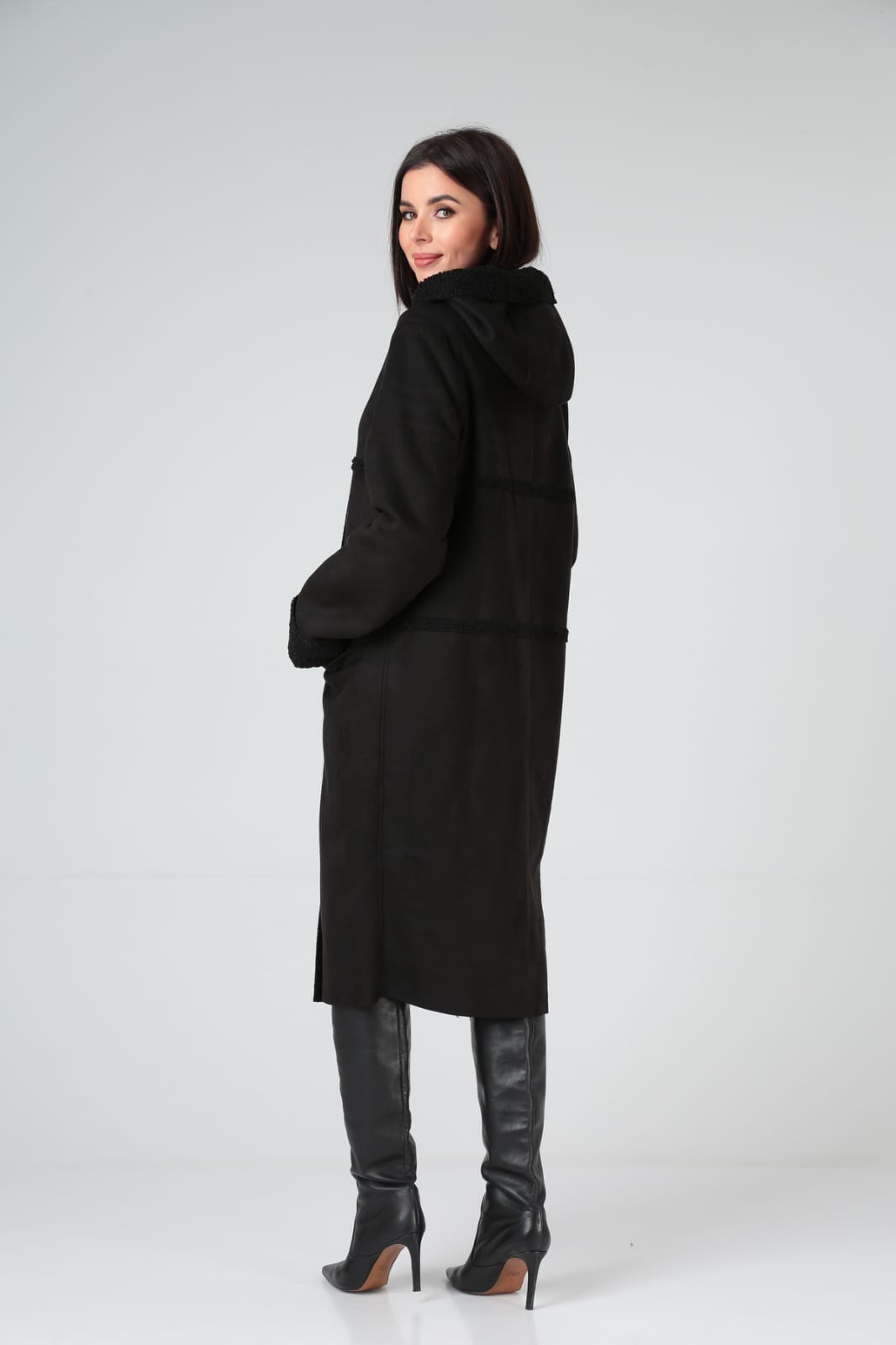 М-1939(48-62) черный3 Пальто-DIAMANT-1939