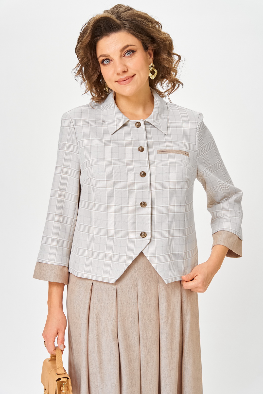 1418-2 Костюмы-Карина Делюкс-1418