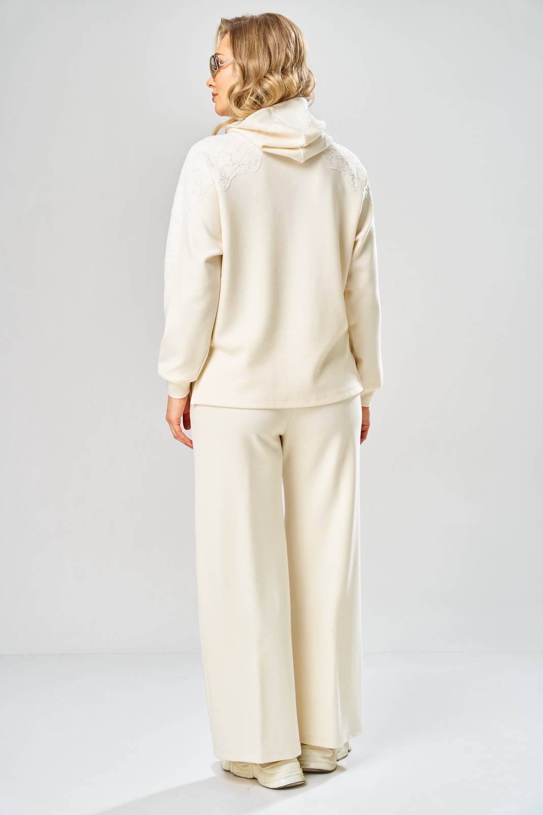 М-2147(50-54) экри (4) Костюмы-DIAMANT-2147